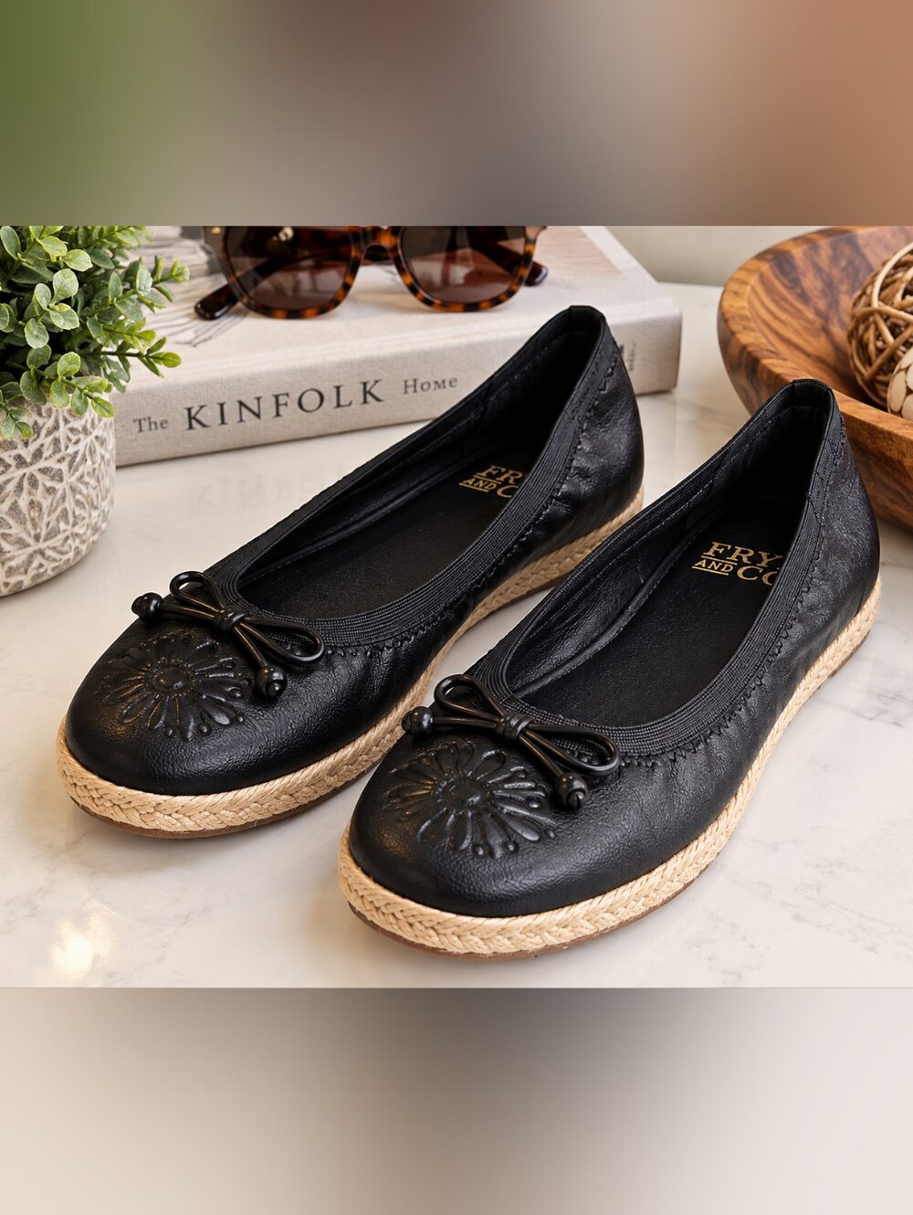 Frye and Co Willow Womens 7M Black Ballet Flats Espadrille Bow Floral Shoes